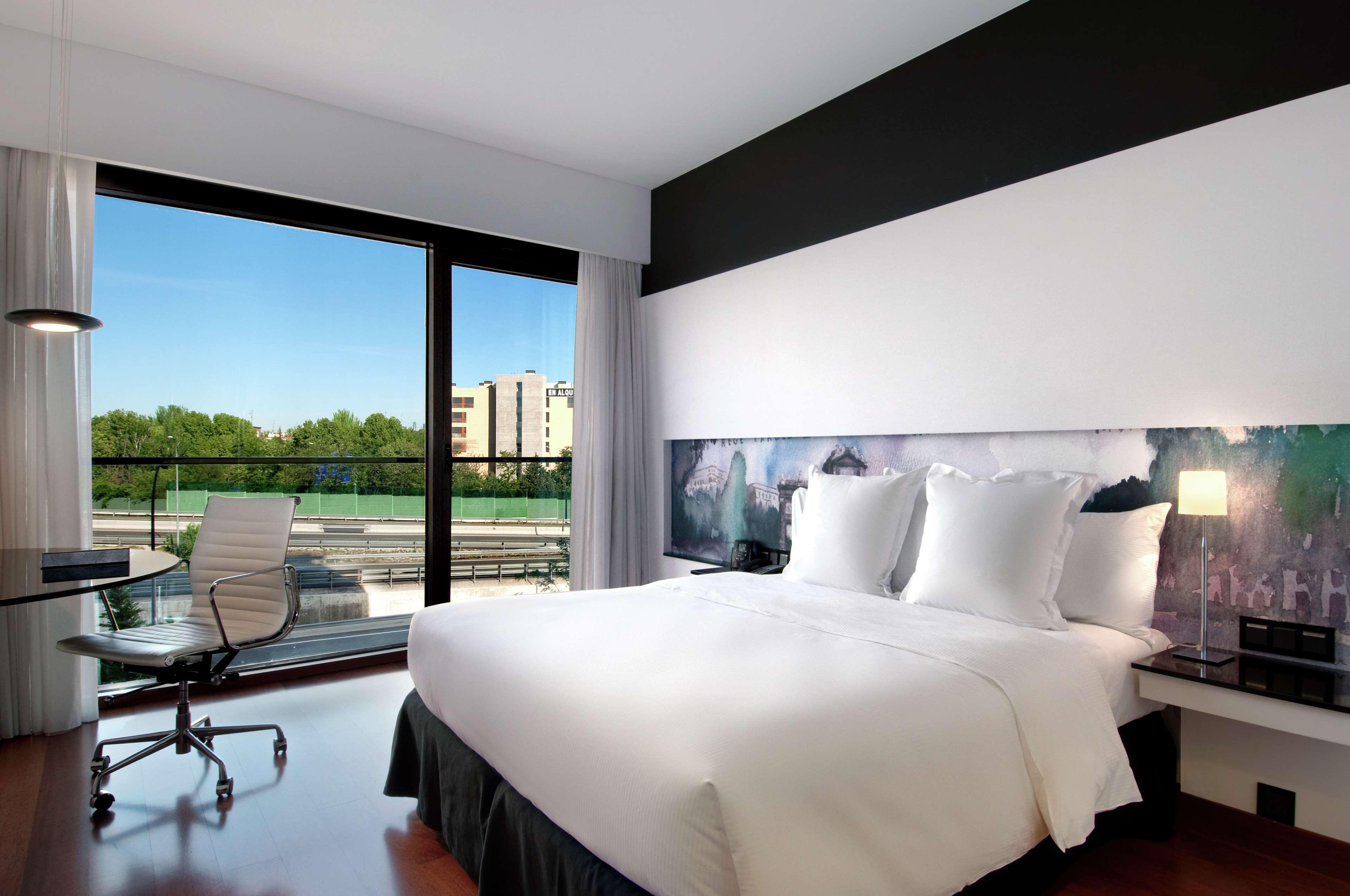 Hotel Hilton Madrid Airport Camera foto