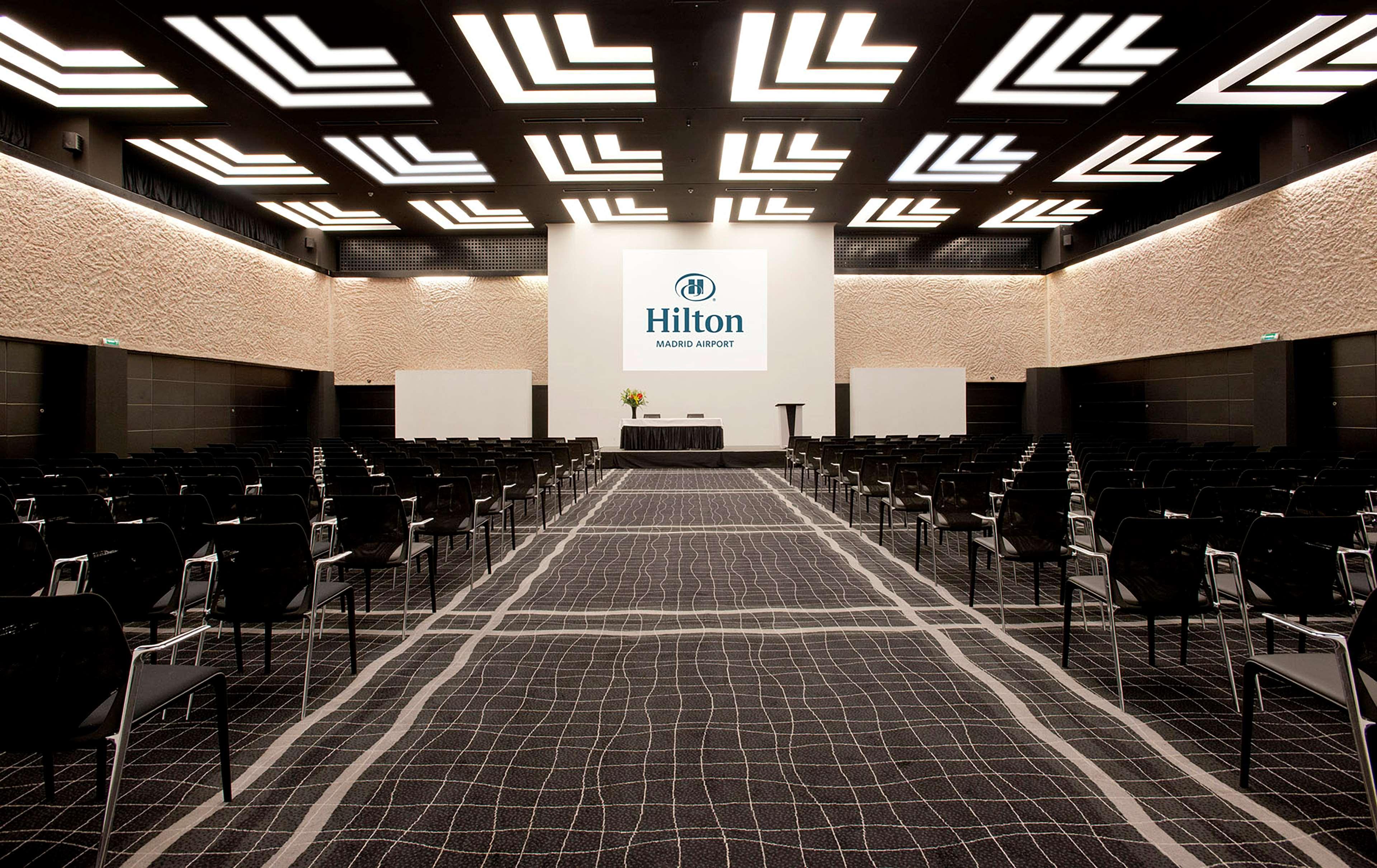 Hotel Hilton Madrid Airport Esterno foto