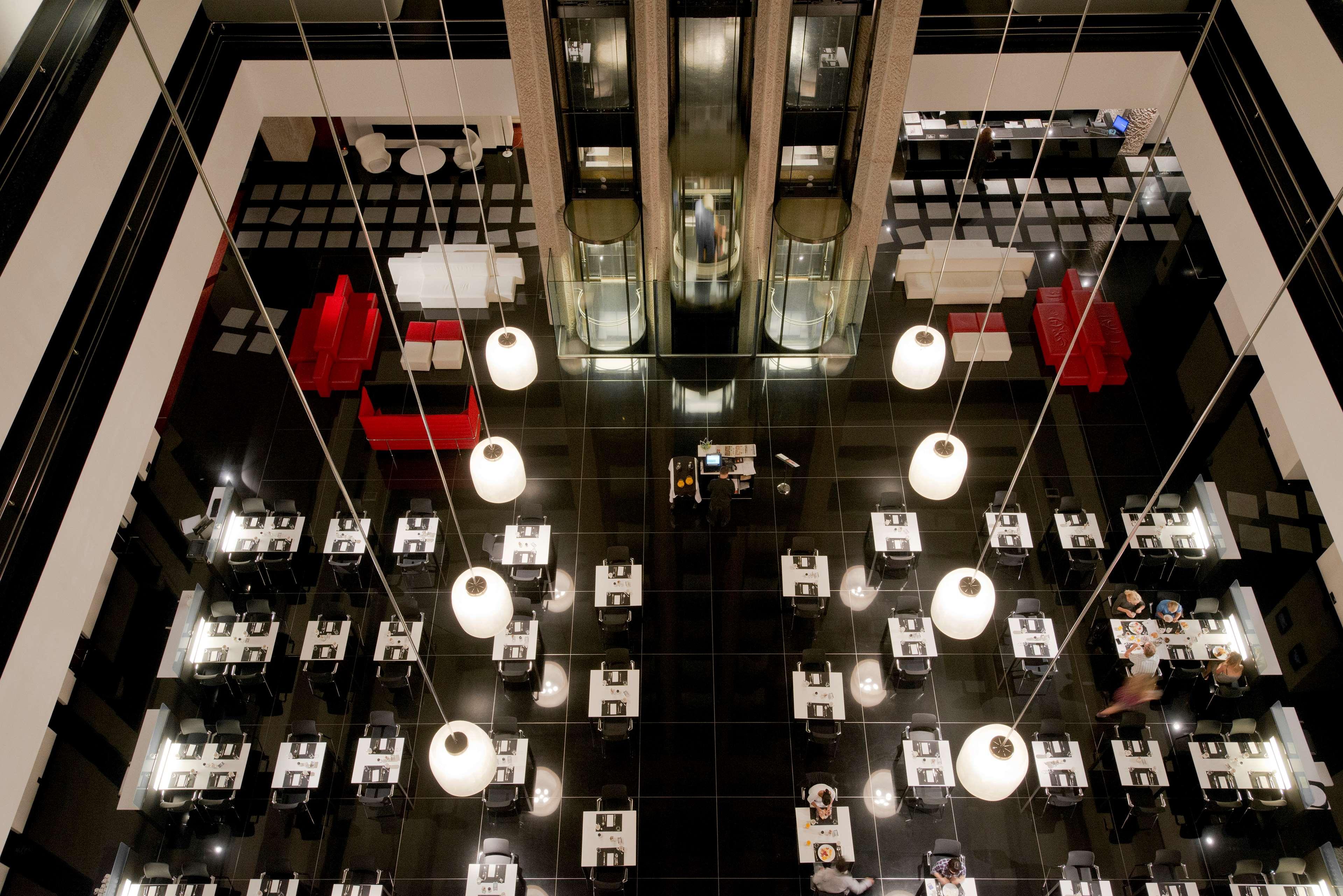 Hotel Hilton Madrid Airport Esterno foto