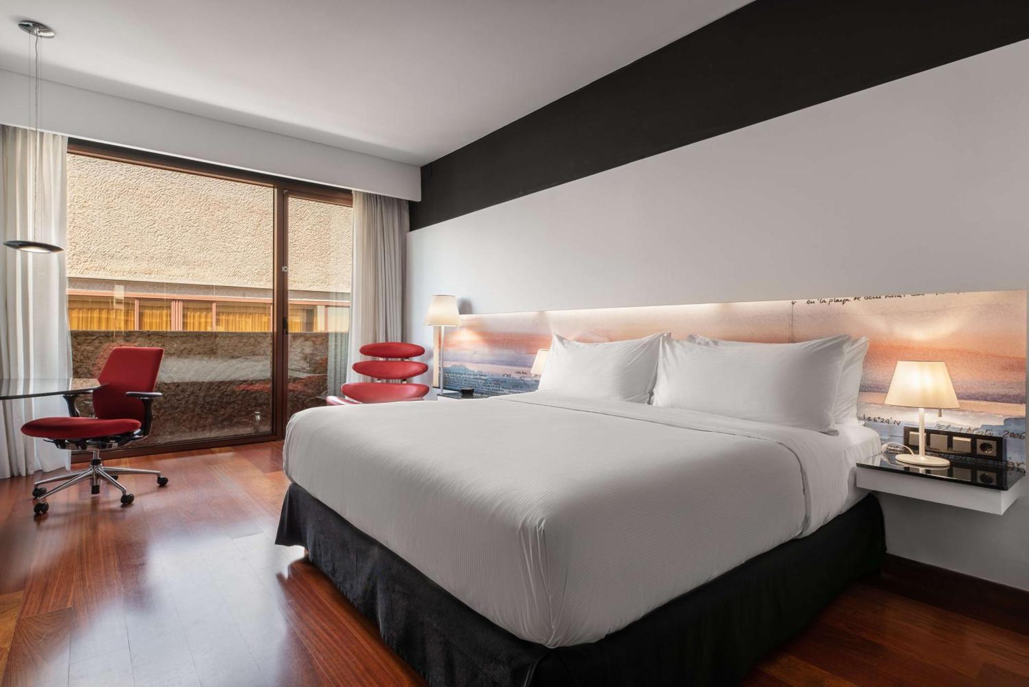 Hotel Hilton Madrid Airport Esterno foto